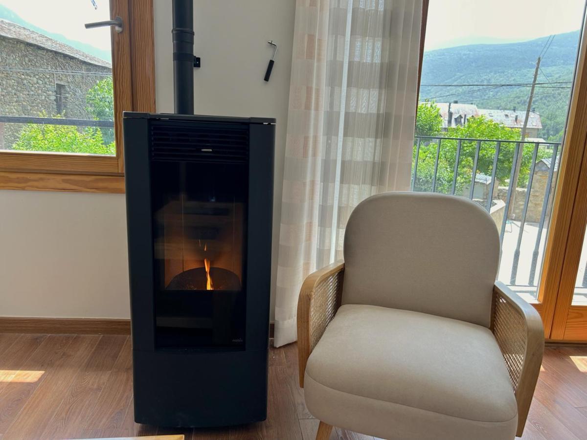 Apartament Al Centre D'Esterri Amb Vistes Uniques By Rural D'Aneu Esterri d'Àneu Buitenkant foto